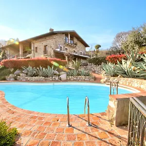 Bauernhof Cascina Crocelle With View And Shared Pool, Padenghe sul Garda